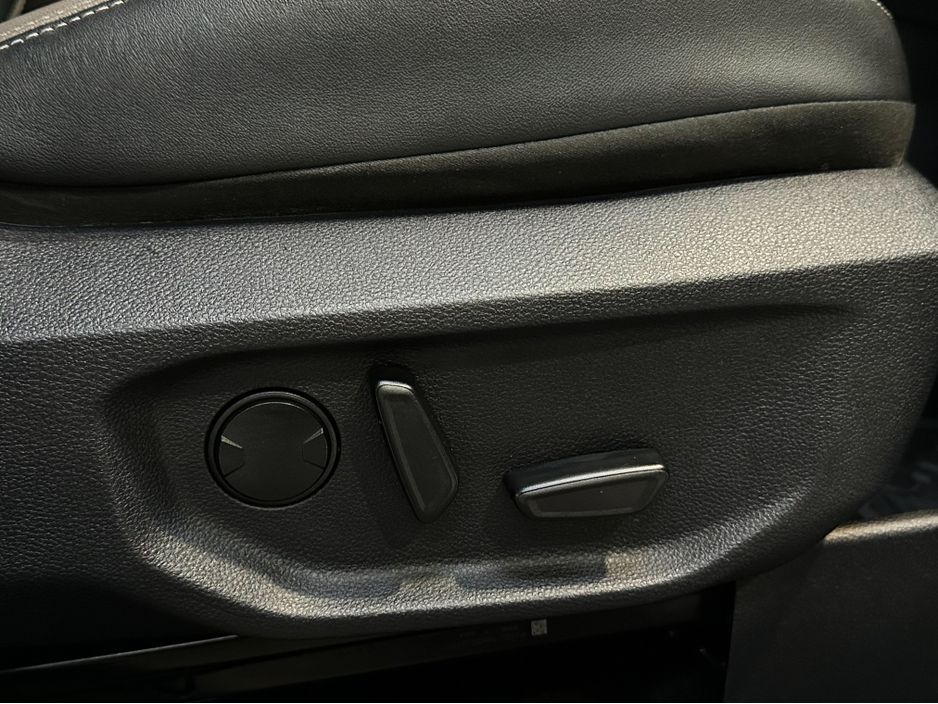 2023 Volkswagen Amarok