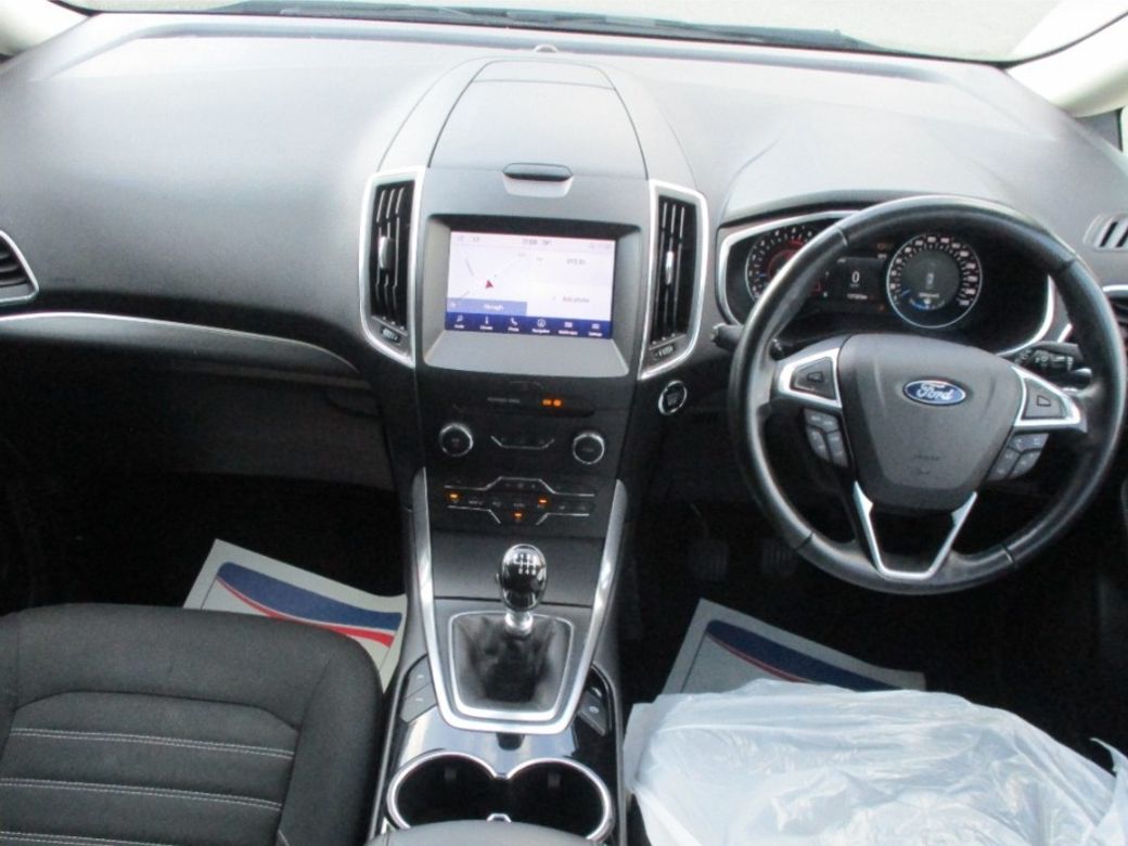 2021 Ford Galaxy