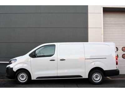 2025 Opel Vivaro