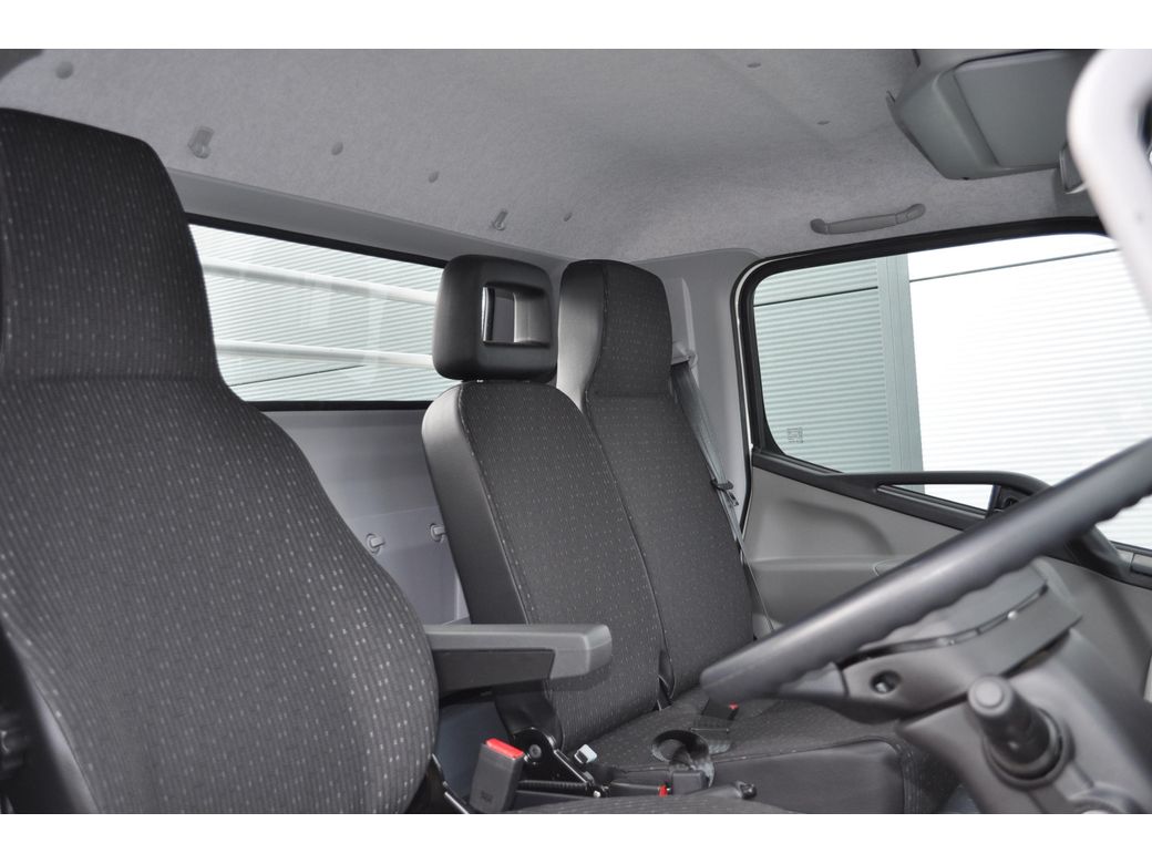 2025 FUSO Canter