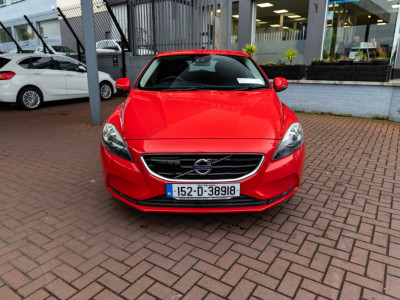 2015 Volvo V40