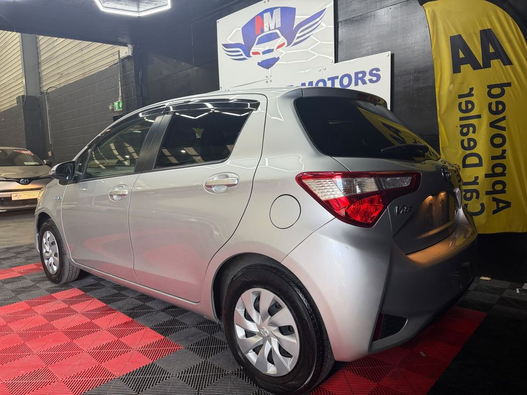 2017 Toyota Vitz