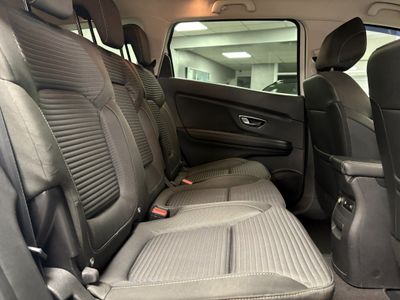 2021 Renault Grand Scenic