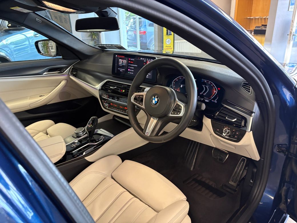 2021 BMW 5 Series
