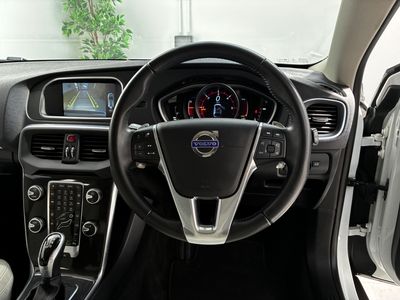 2016 Volvo V40 Cross Country