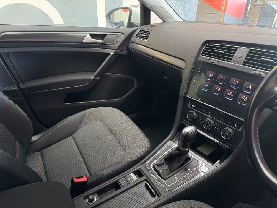 2019 Volkswagen Golf