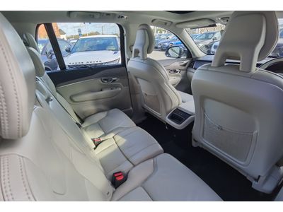 2020 Volvo XC90