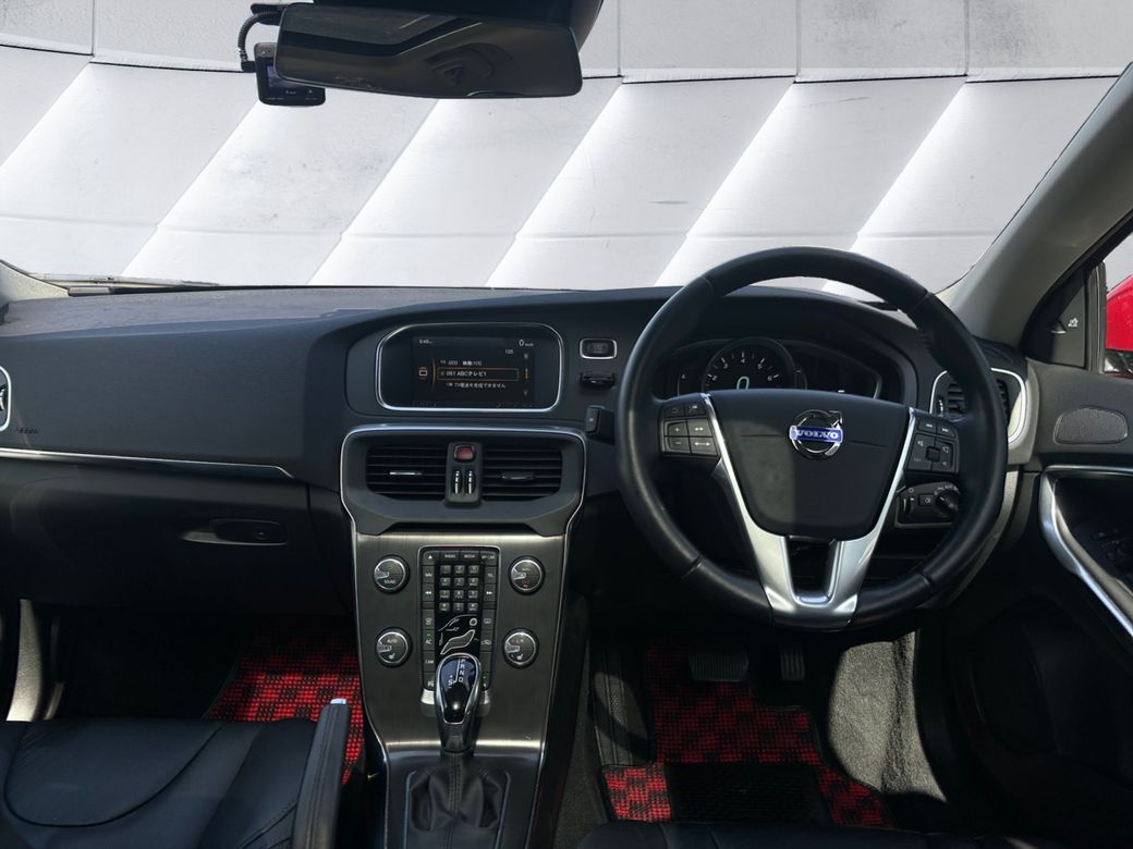2014 Volvo V40