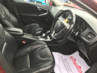 2016 Volvo V40