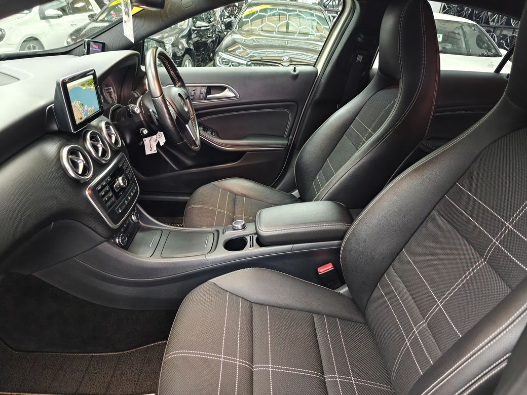 2015 Mercedes-Benz A 180