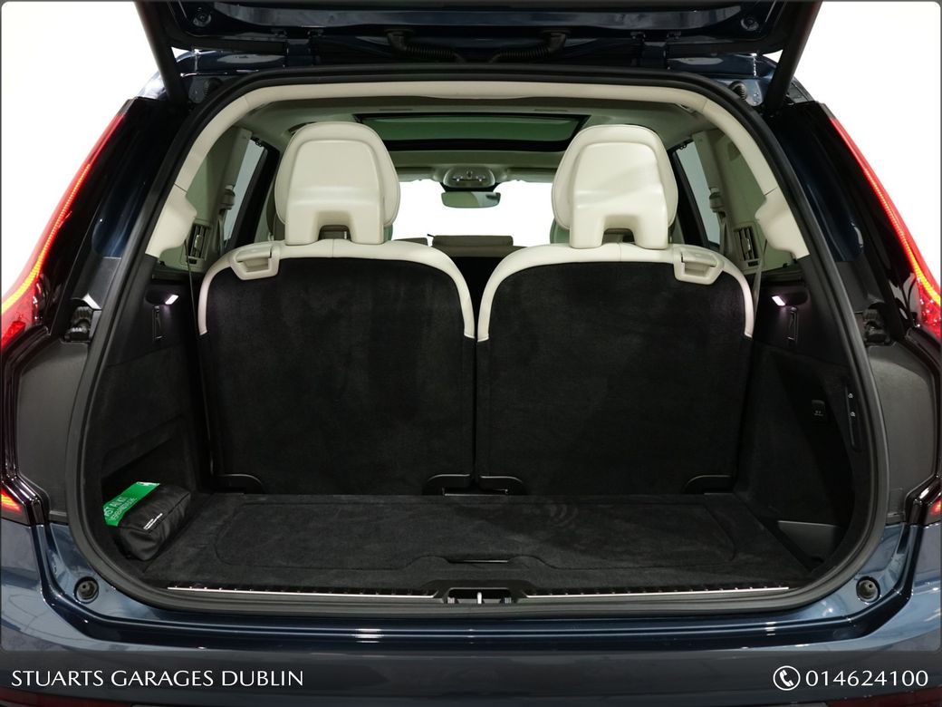 2025 Volvo XC90