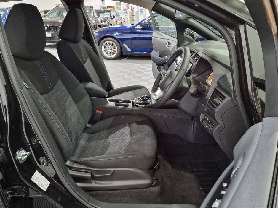 2023 Nissan Leaf