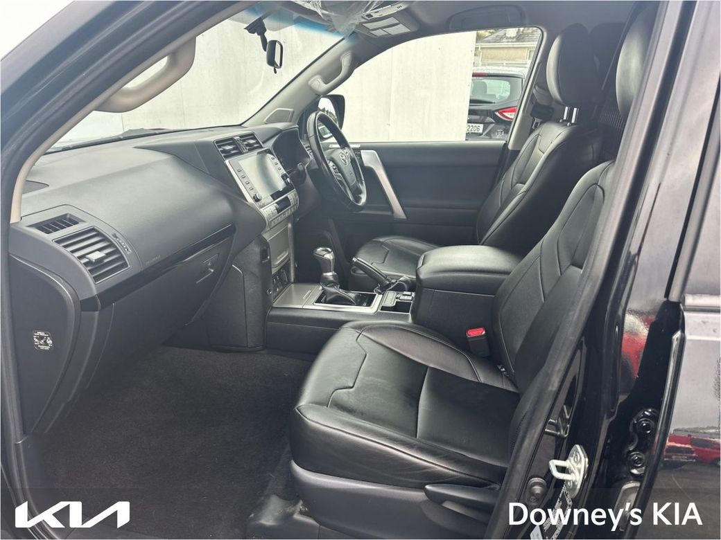 2023 Toyota Landcruiser