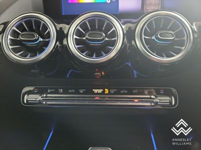 2024 Mercedes-Benz EQA