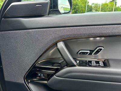 2024 Land Rover Range Rover Sport