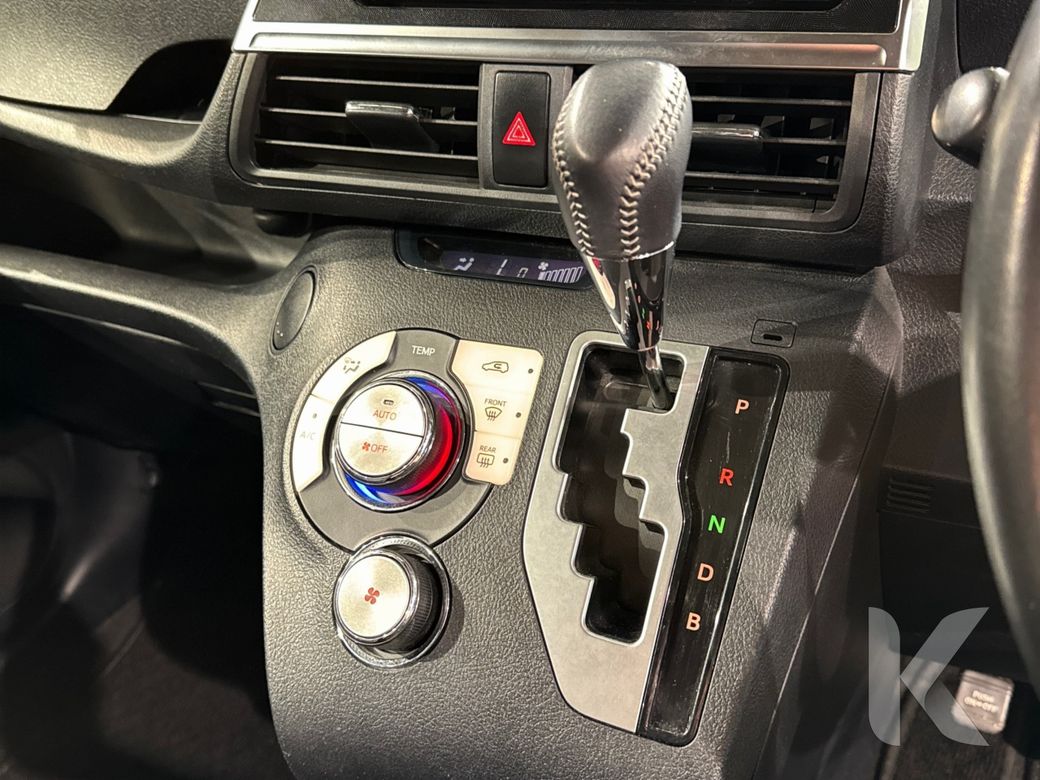 2021 Toyota Sienta