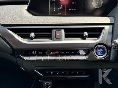 2023 Lexus UX 250H