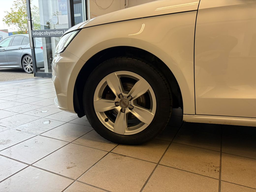 2017 Audi A1