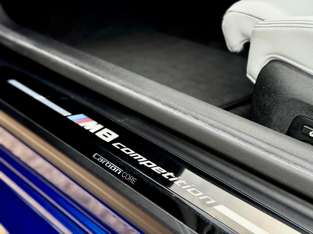 2020 BMW M8