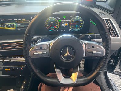 2022 Mercedes-Benz EQC