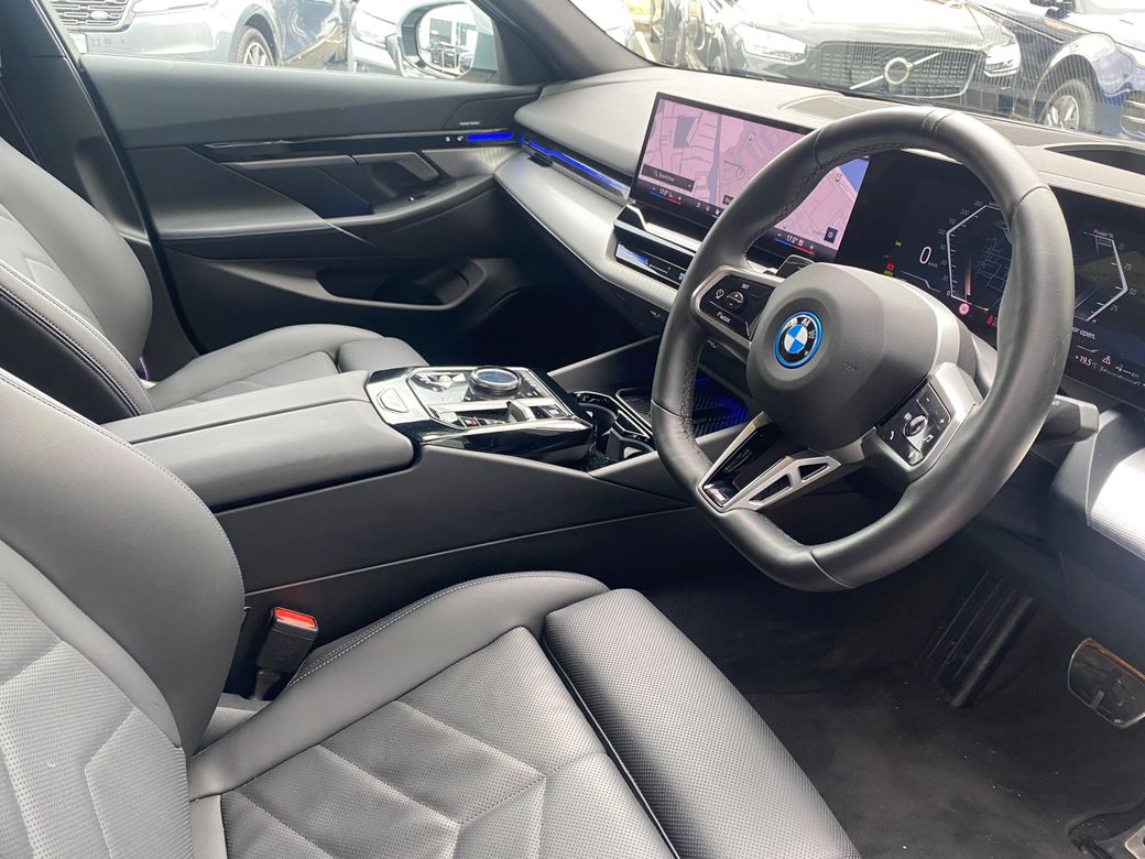 2025 BMW 5 Series