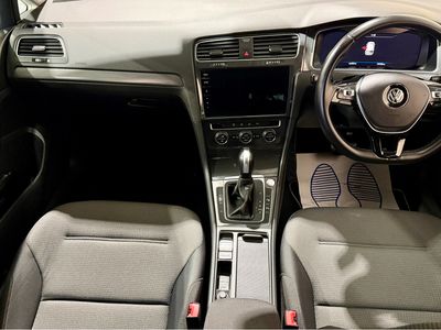 2020 Volkswagen Golf
