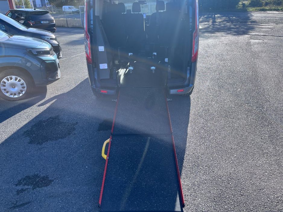2020 Ford Tourneo