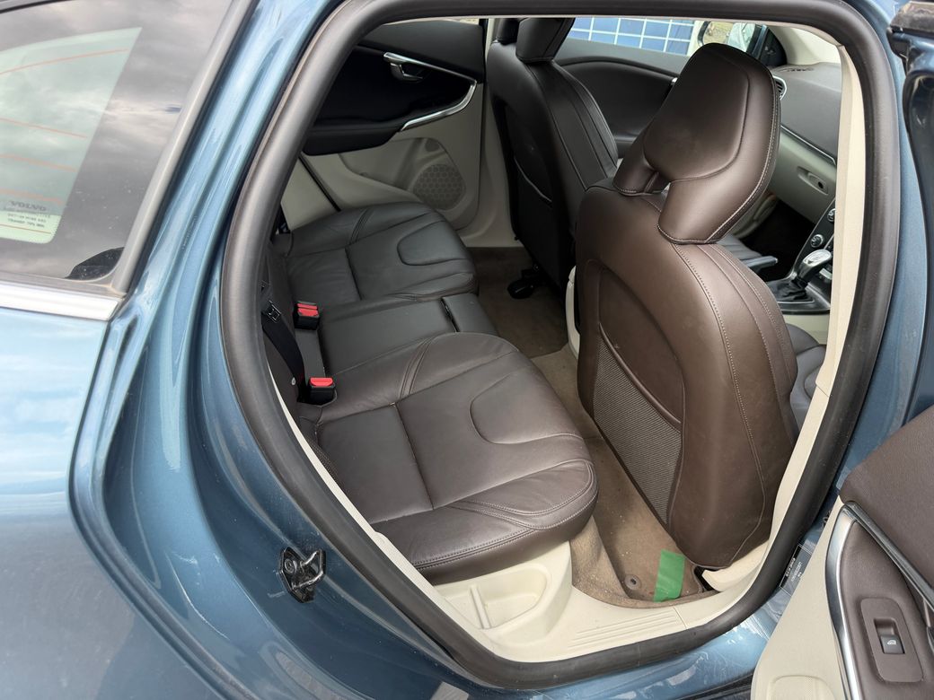 2013 Volvo V40