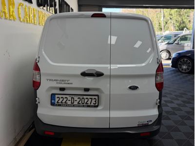 2022 Ford Transit Courier