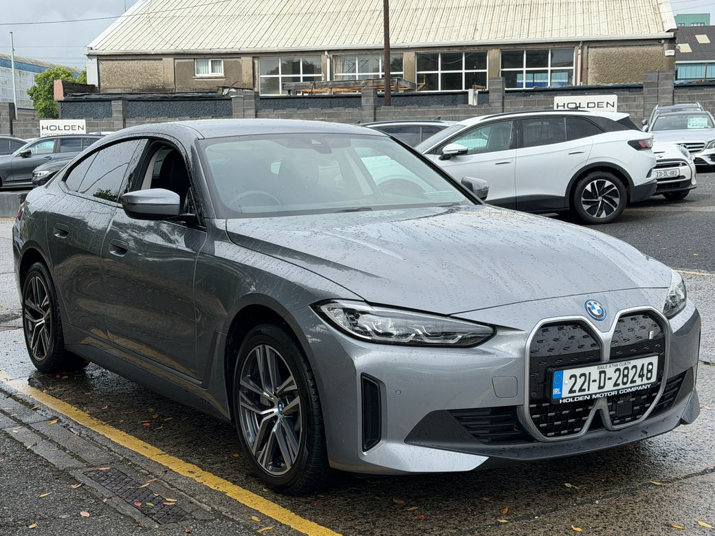 2022 BMW i4