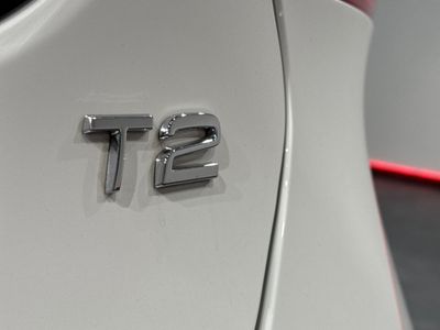 2019 Volvo V40
