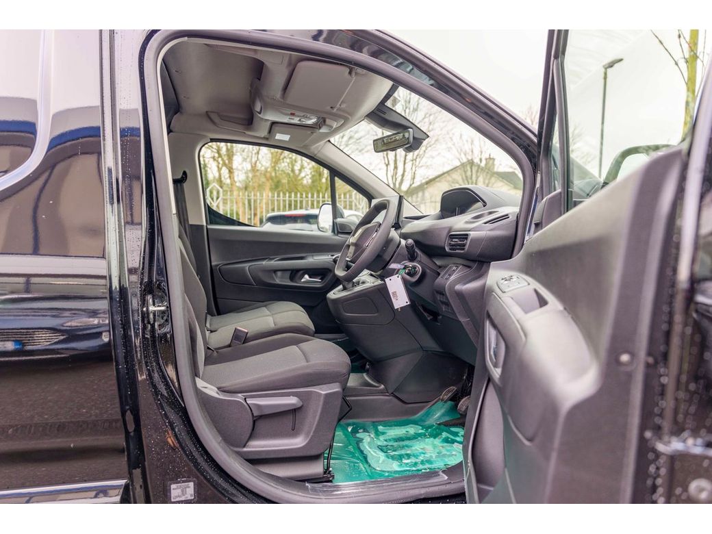 2026 Peugeot Partner