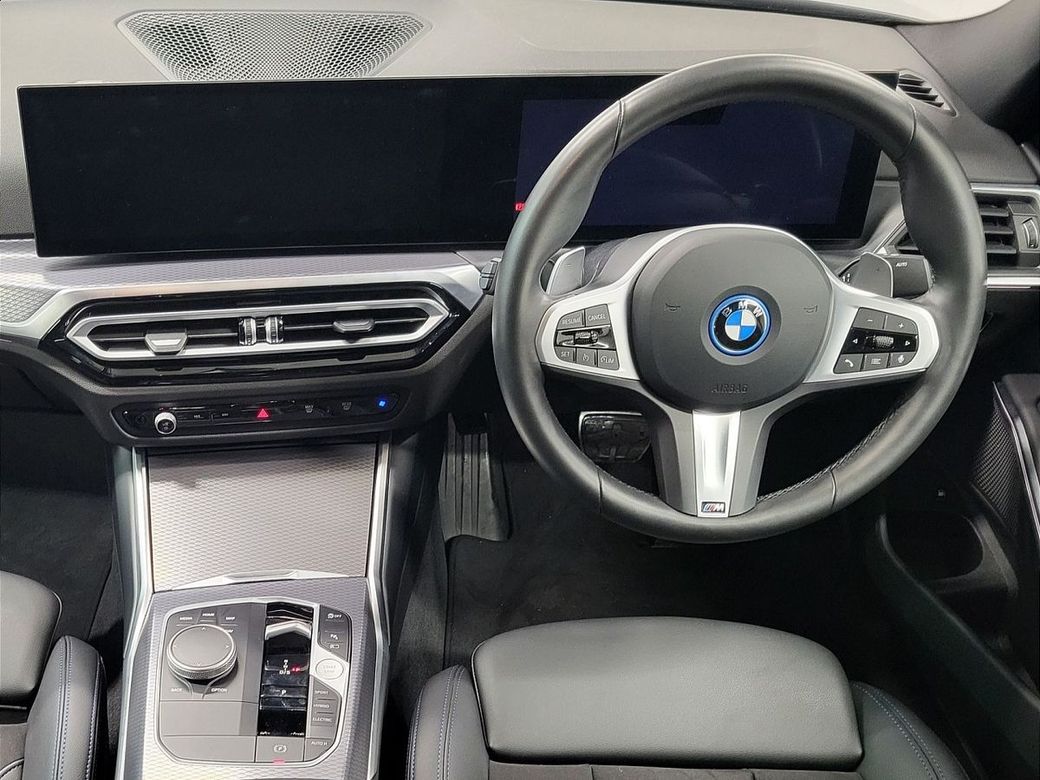 2024 BMW 3 Series
