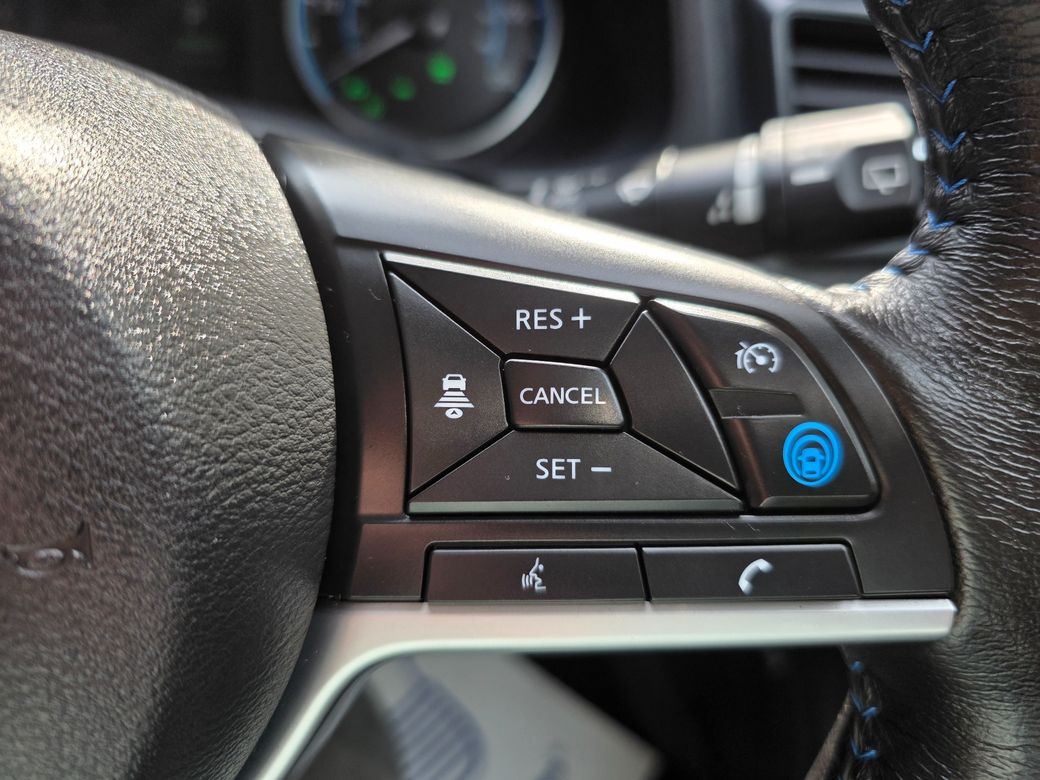 2024 Nissan Leaf