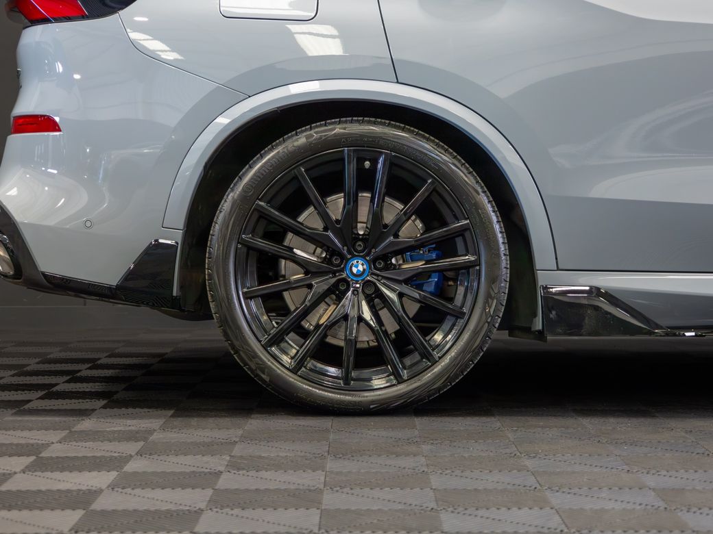 2025 BMW X5