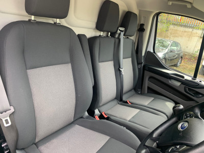 2022 Ford Transit Custom