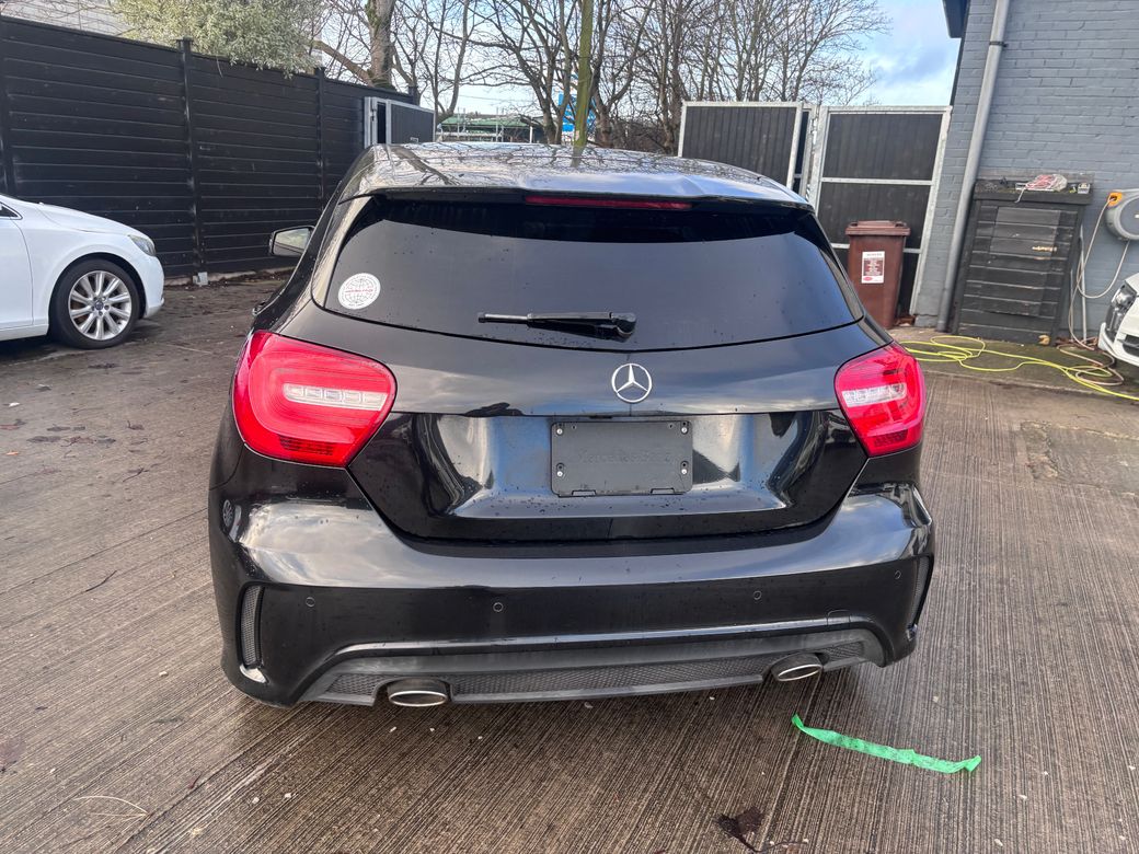 2013 Mercedes-Benz A 180