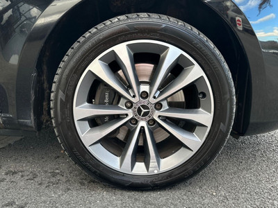2023 Mercedes-Benz V Class