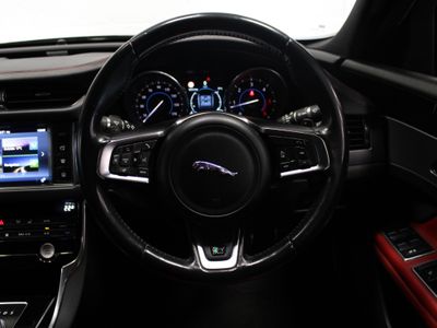 2016 Jaguar XF