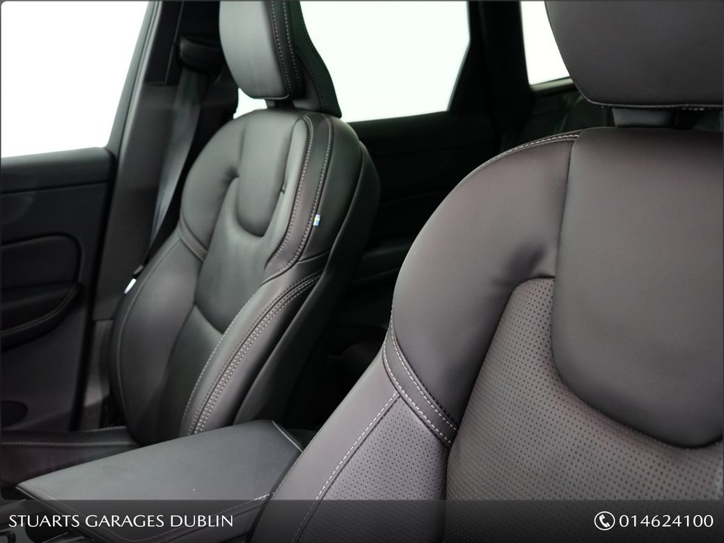 2025 Volvo XC60
