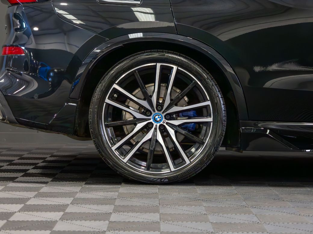 2025 BMW X5