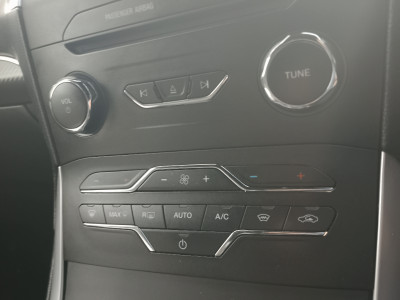 2019 Ford S-Max
