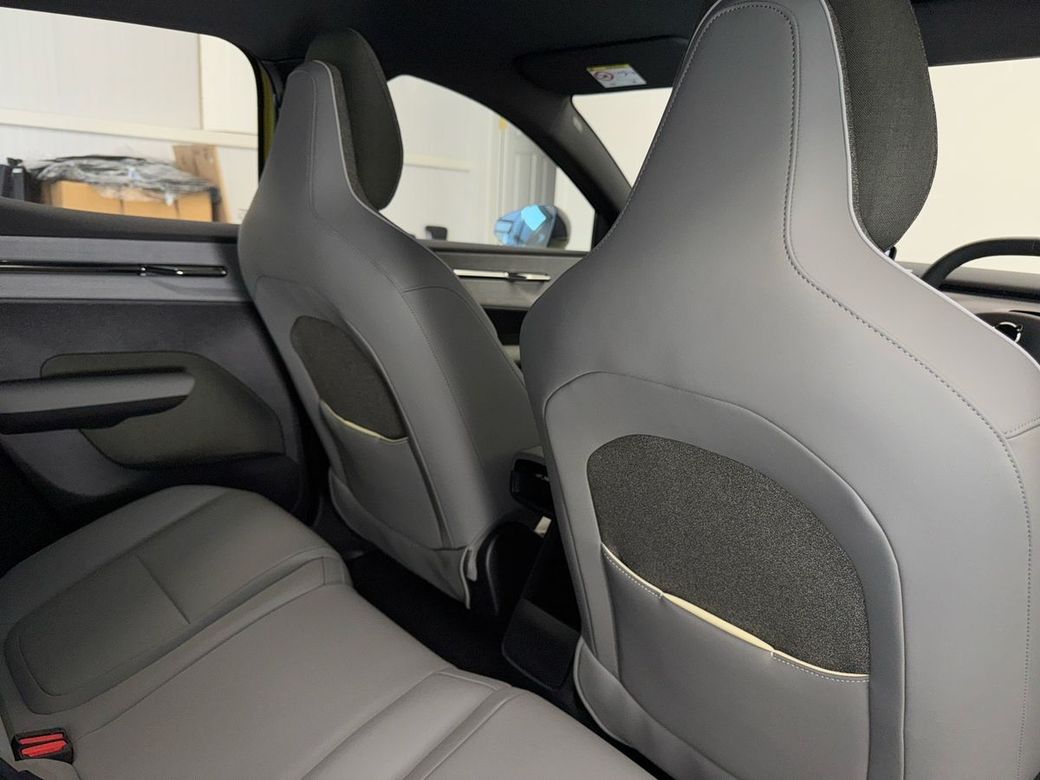 2025 Volvo EX30