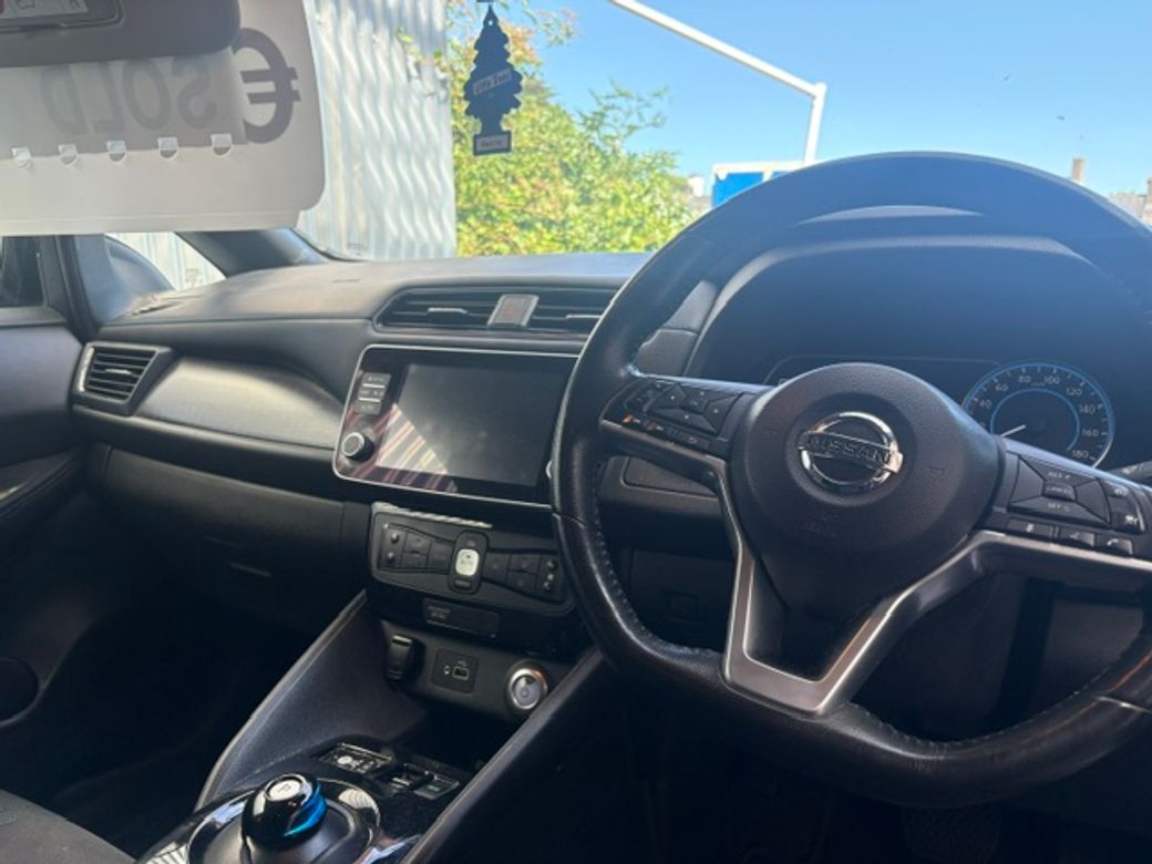 2020 Nissan Leaf