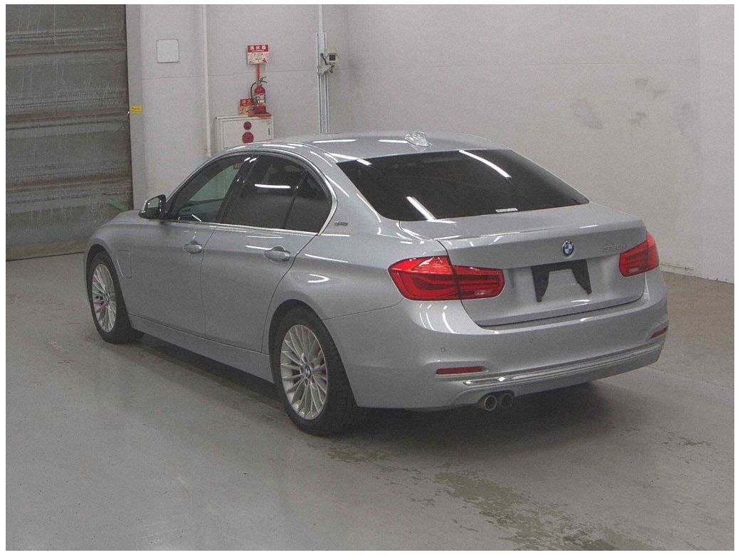 2016 BMW 330