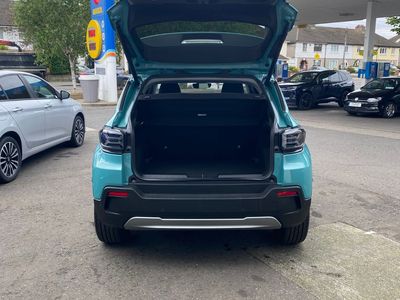 2025 Jeep Avenger