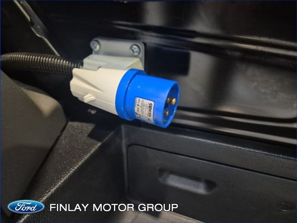 2023 Ford Transit Custom