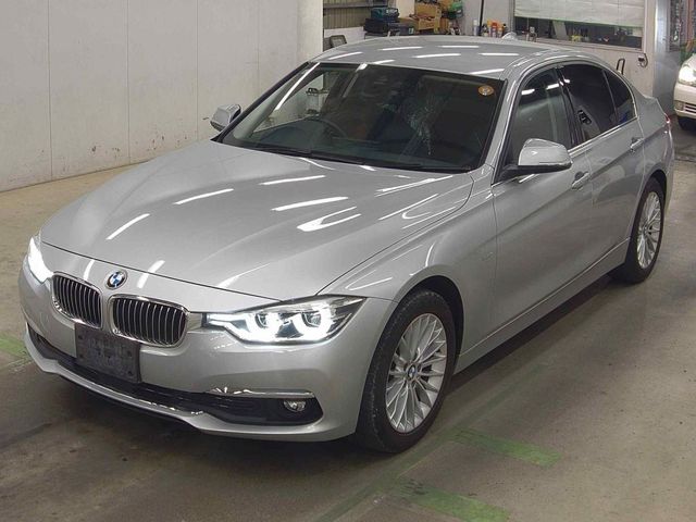 vehicle for sale from 121
