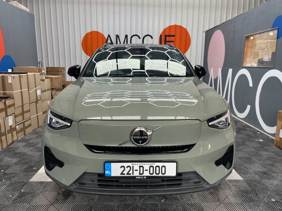 2022 Volvo XC40