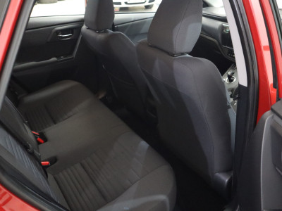 2016 Toyota Auris